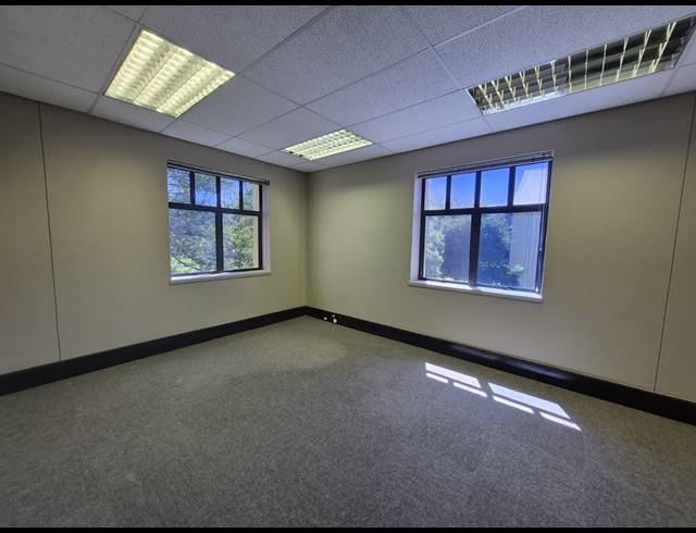 514M² OFFICE TO LET IN SANDTON CENTRAL